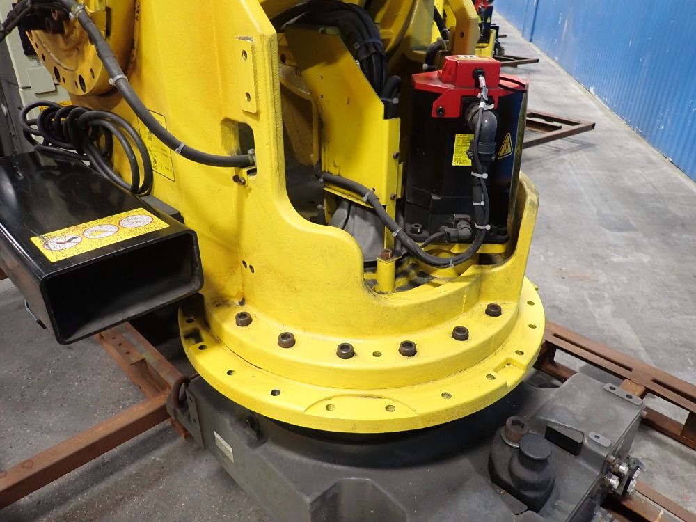 Fanuc 2017 Fanuc M-900ia 260l Robot - M-900ia 260l
