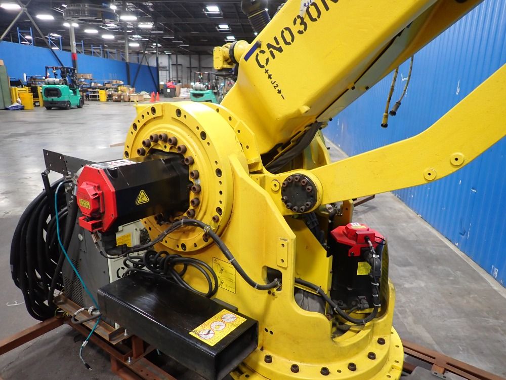 Fanuc 2017 Fanuc M-900ia 260l Robot - M-900ia 260l