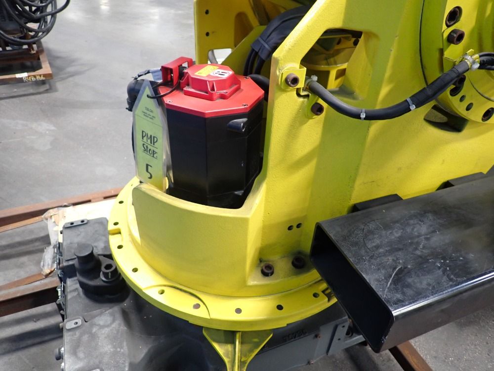 Fanuc 2017 Fanuc M-900ia 260l Robot - M-900ia 260l