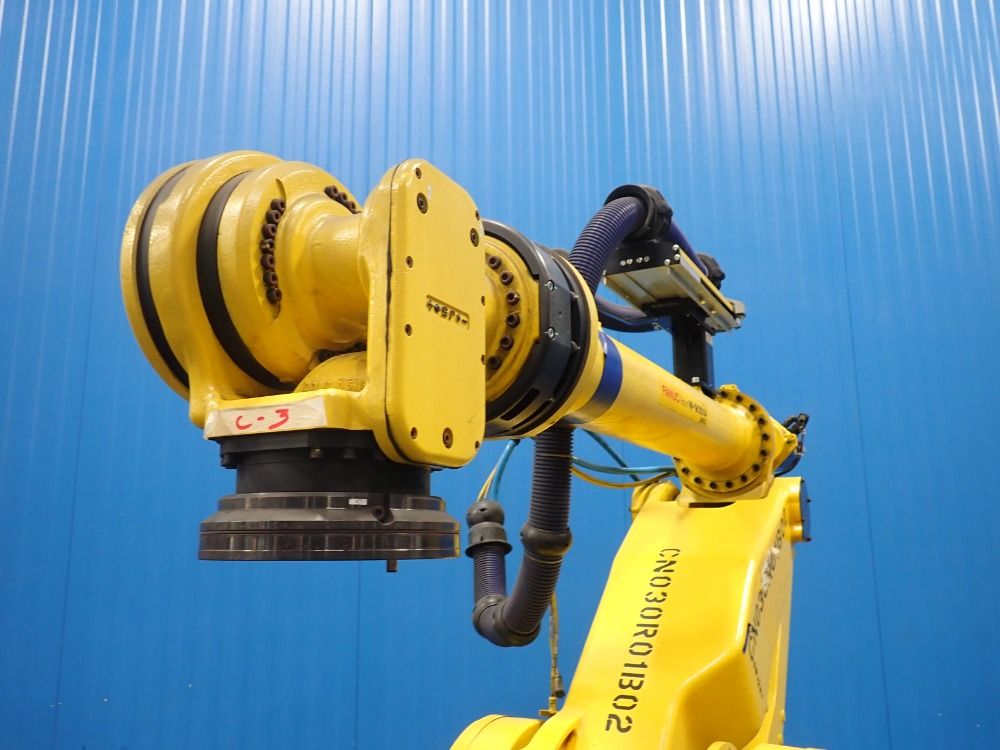 Fanuc 2017 Fanuc M-900ia 260l Robot - M-900ia 260l
