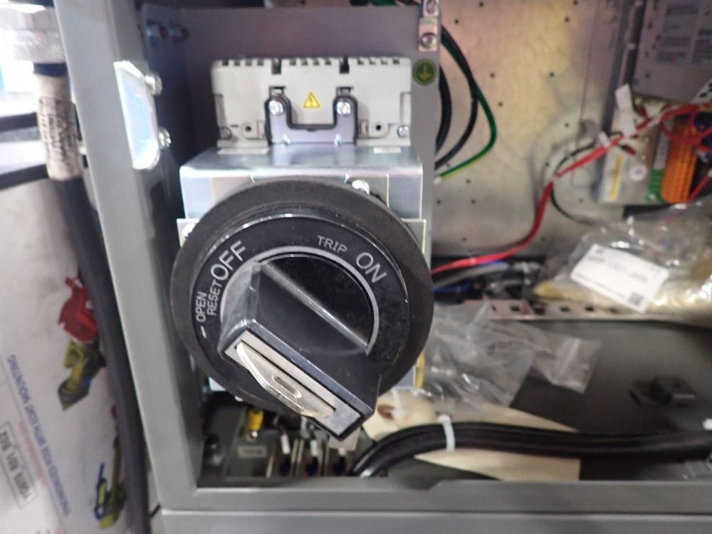 Fanuc 2017 Fanuc M-900ia 260l Robot - M-900ia 260l