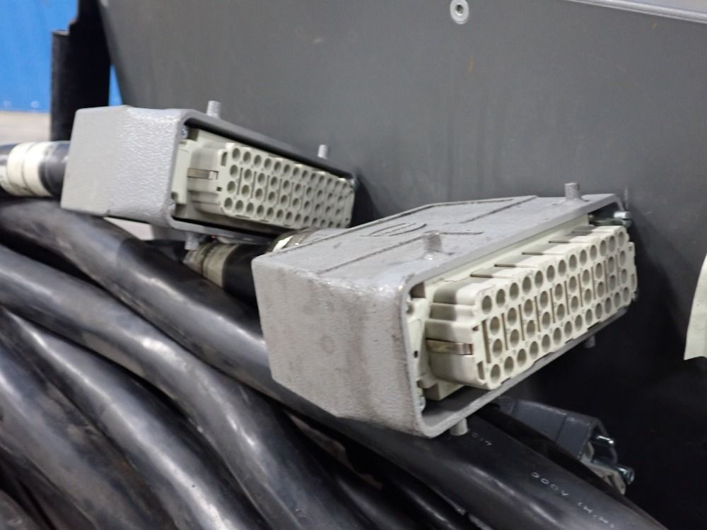 Fanuc 2017 Fanuc M-900ia 260l Robot - M-900ia 260l