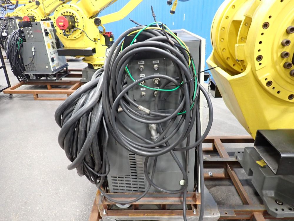 Fanuc 2017 Fanuc M-900ia 260l Robot - M-900ia 260l