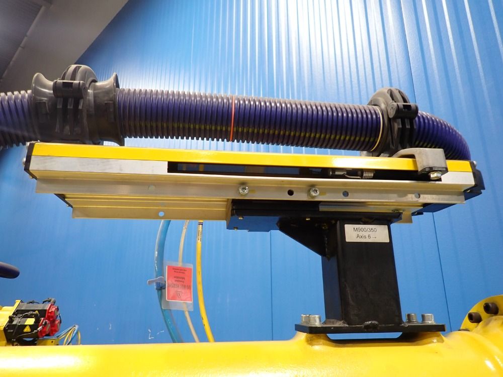 Fanuc 2017 Fanuc M900ia 260l Robot