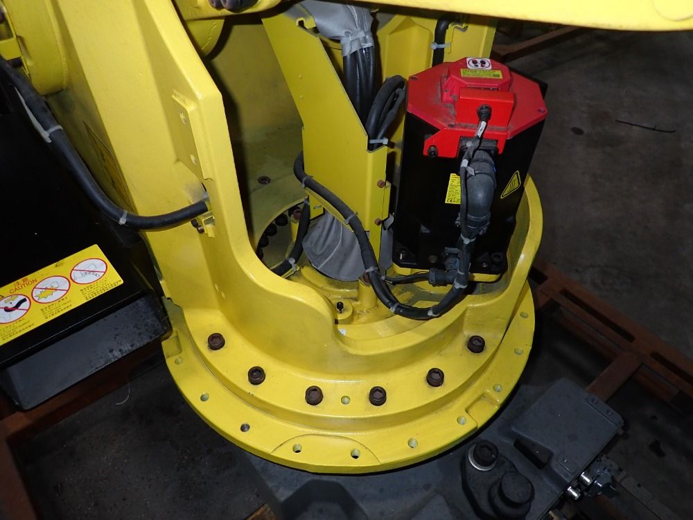 Fanuc 2017 Fanuc M-900ia 260l Robot - M-900ia 260l