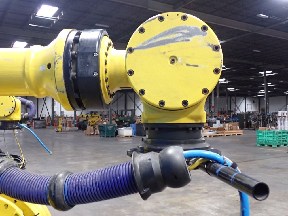 Fanuc 2017 Fanuc M-900ia 260l Robot - M-900ia 260l