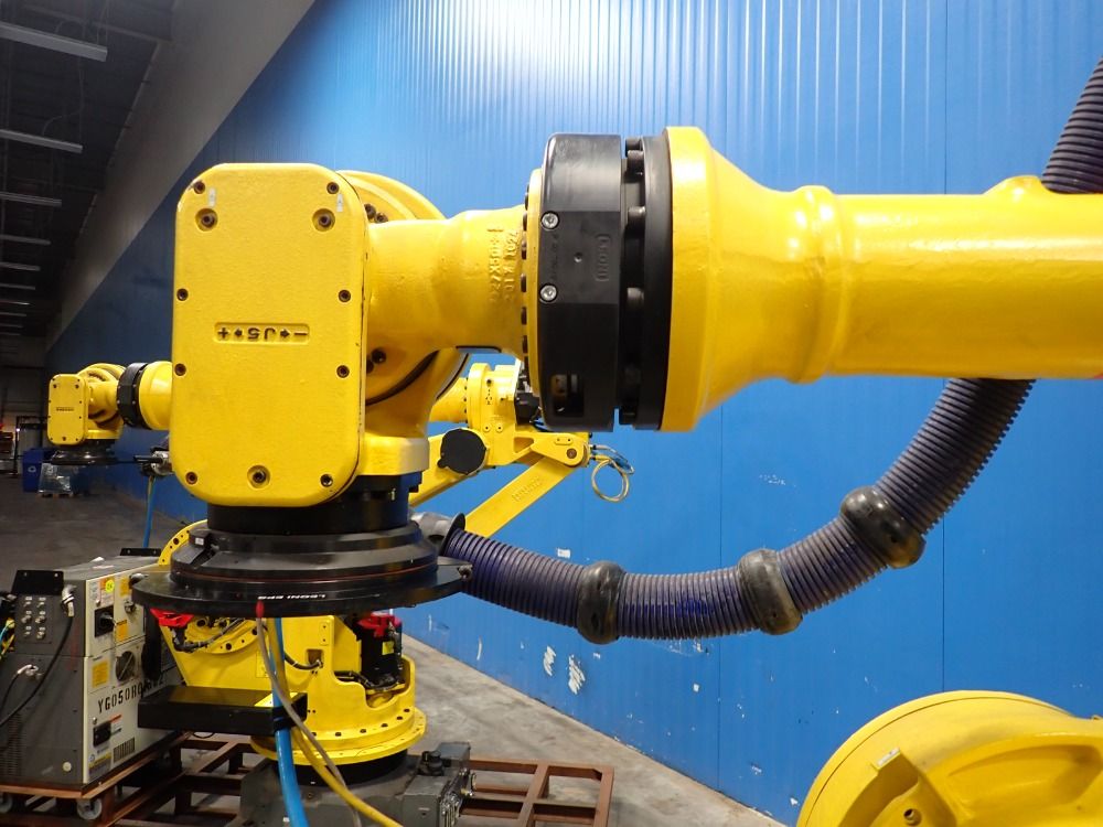 Fanuc 2017 Fanuc M-900ia 260l Robot - M-900ia 260l