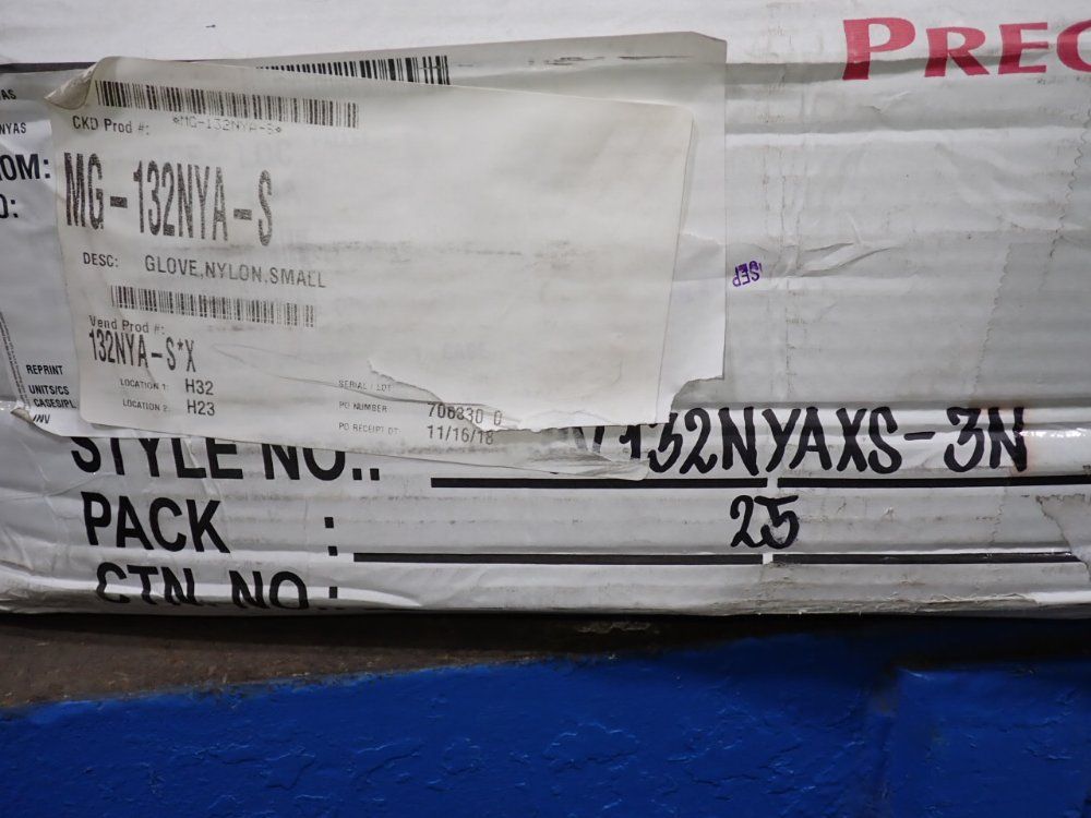 Precision 1 Xs Nylon Gloves