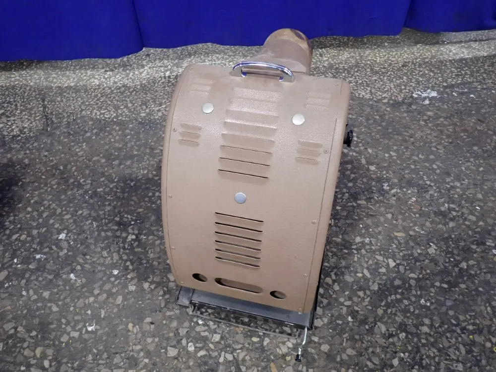 Charles Beaseler Projector - Vu-lyte