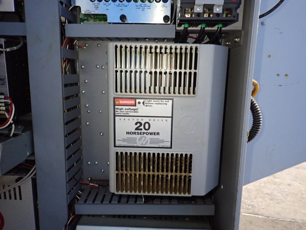 Haas  Cnc Vmc