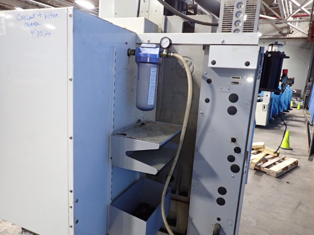Haas  Cnc Vmc