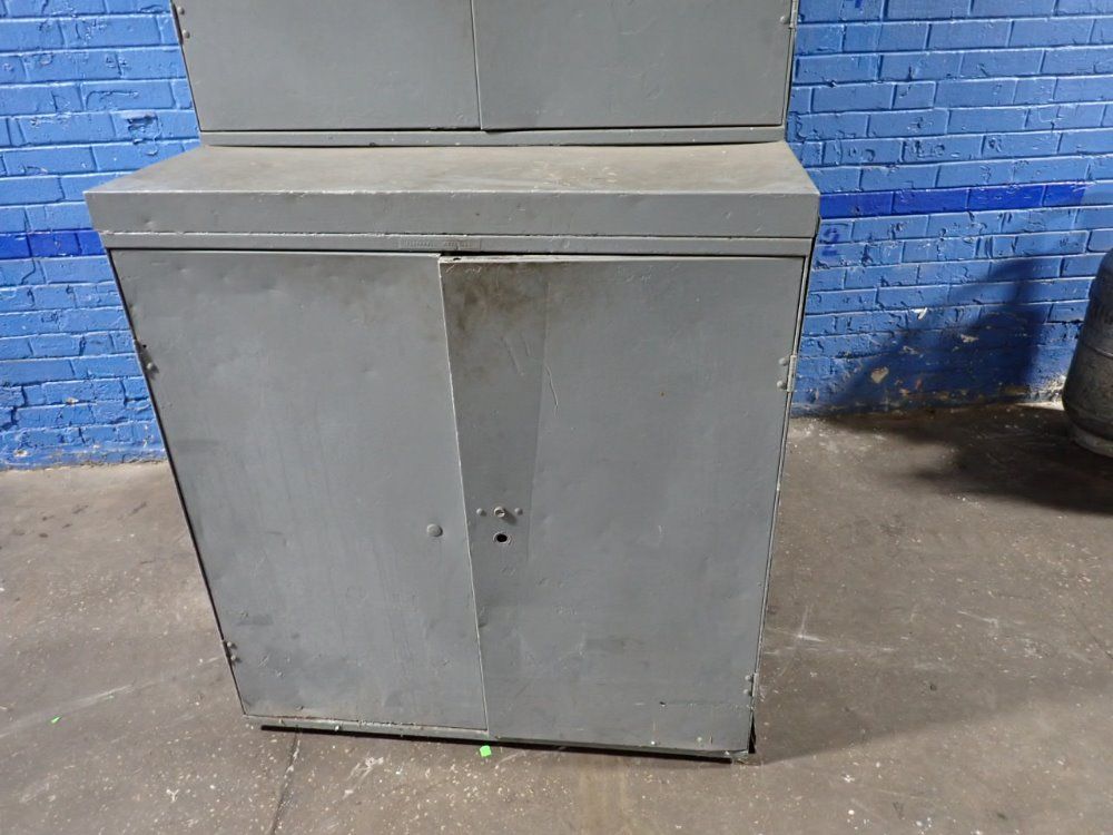  Storage Unit