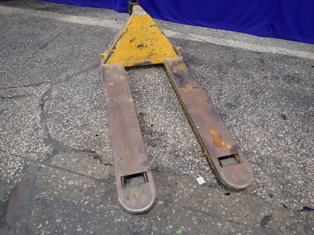 Yale Pallet Jack