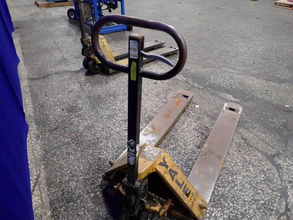 Yale Pallet Jack