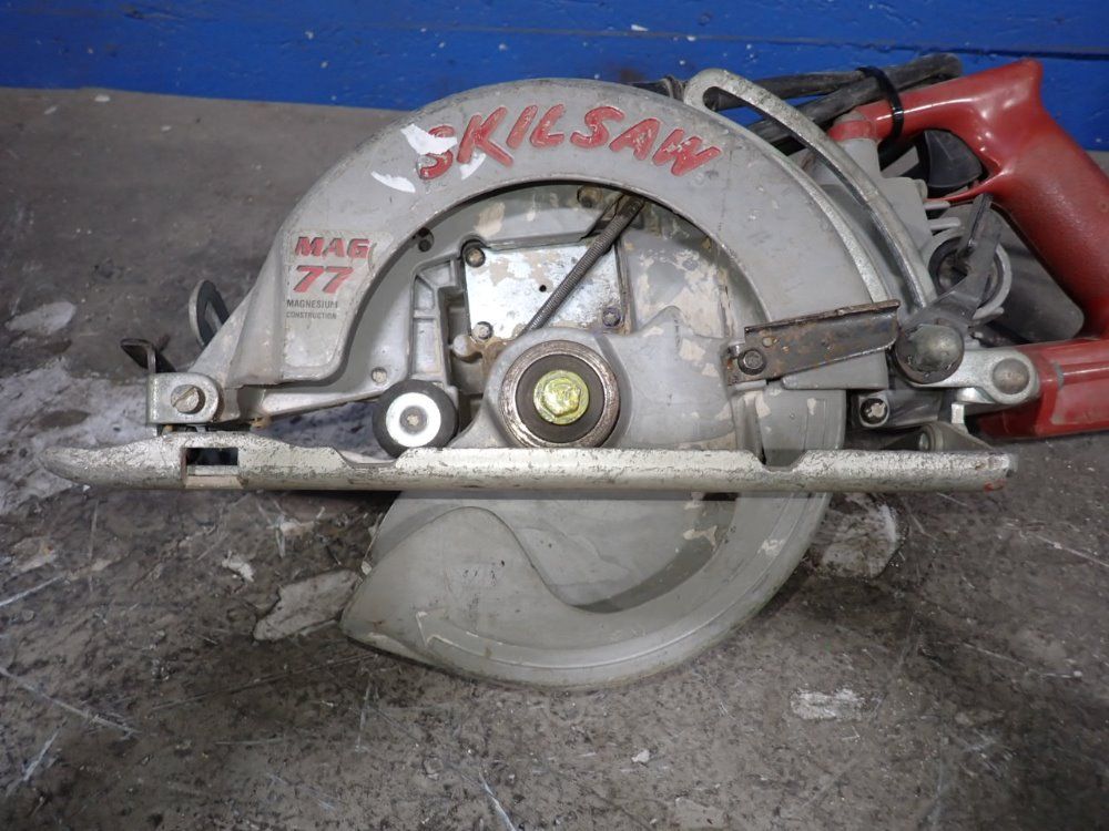 Skilsaw Saw