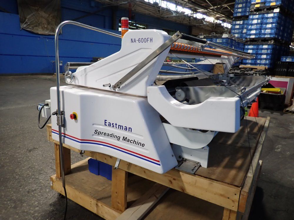 Eastman 66" Na-600fn Spreading Machine - Na-600fn