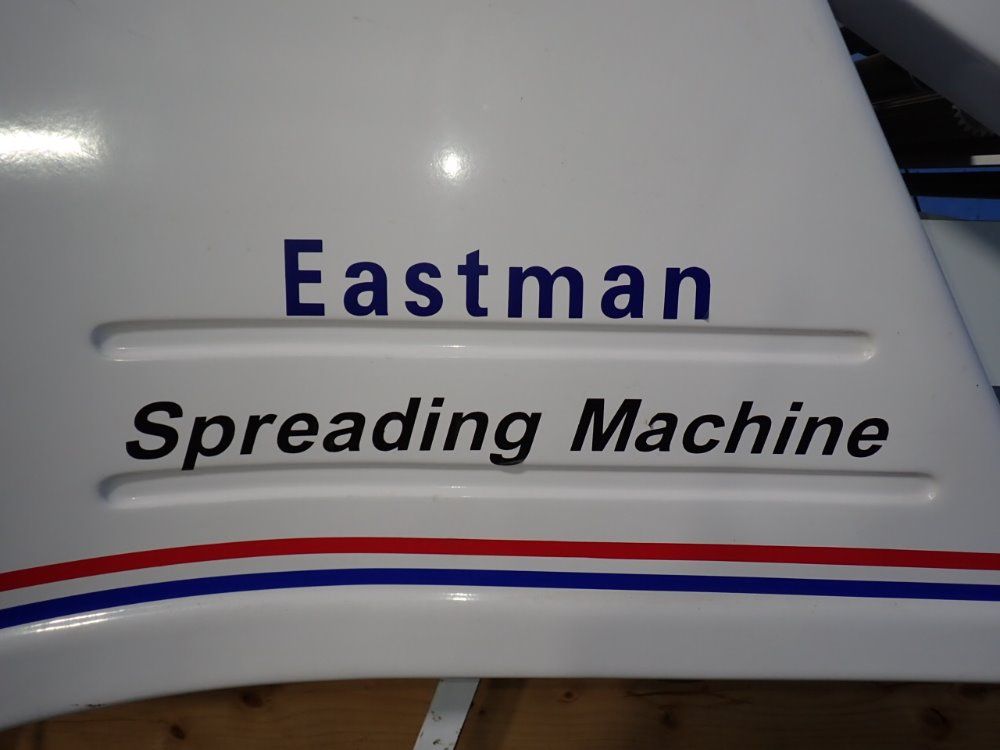 Eastman 66" Na-600fn Spreading Machine - Na-600fn