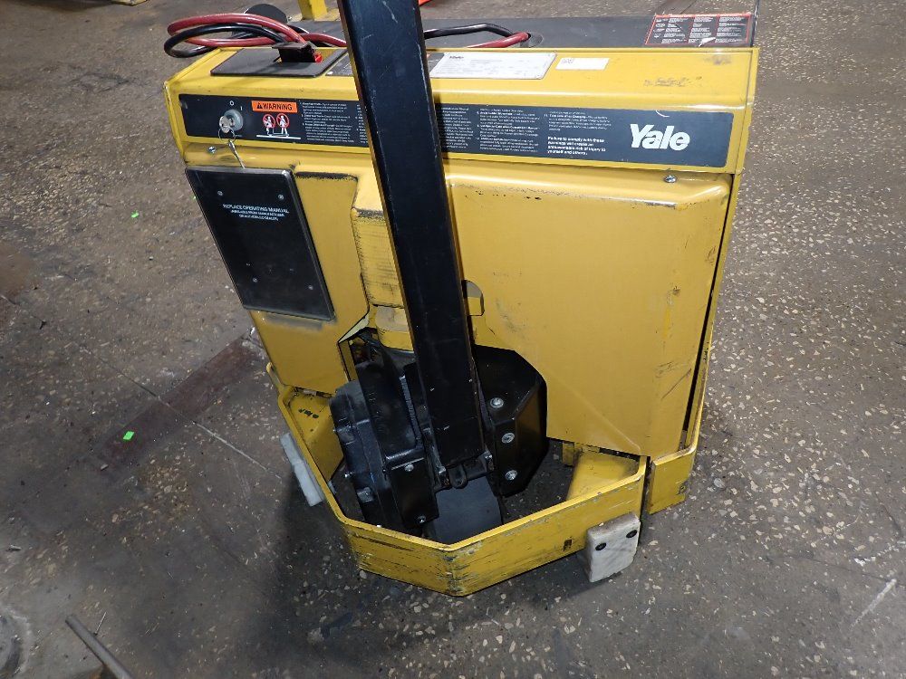Yale Electric Pallet Jack