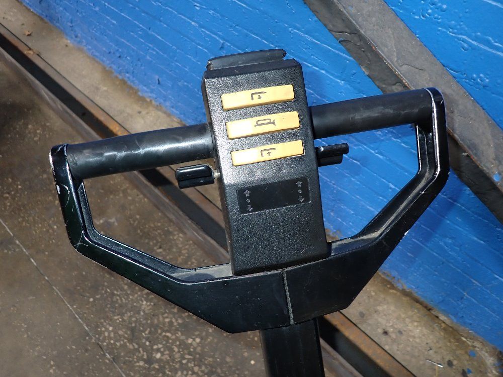 Yale Electric Pallet Jack