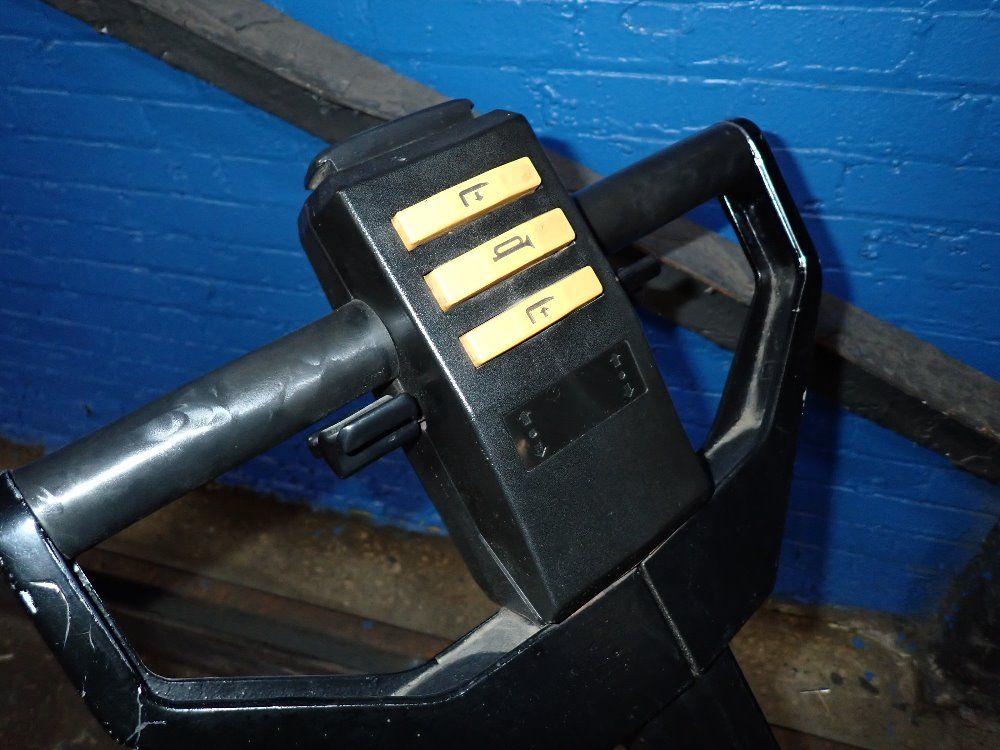 Yale Electric Pallet Jack