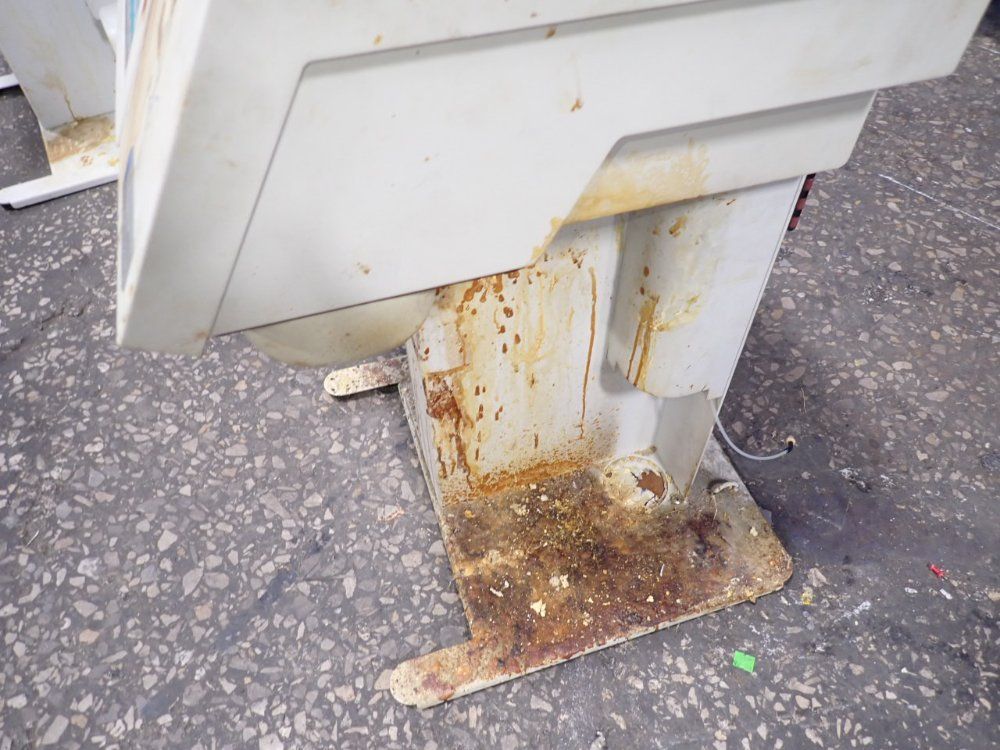 Sealed Air Corporation Table Top Packaging System