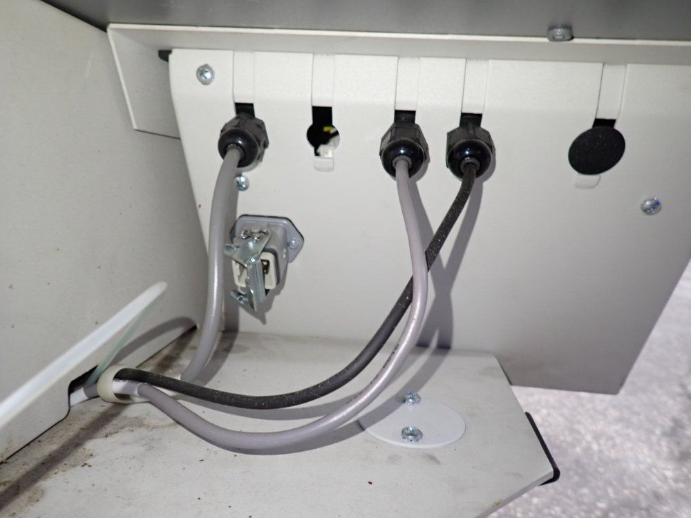 Sealed Air Corporation Table Top Packaging System