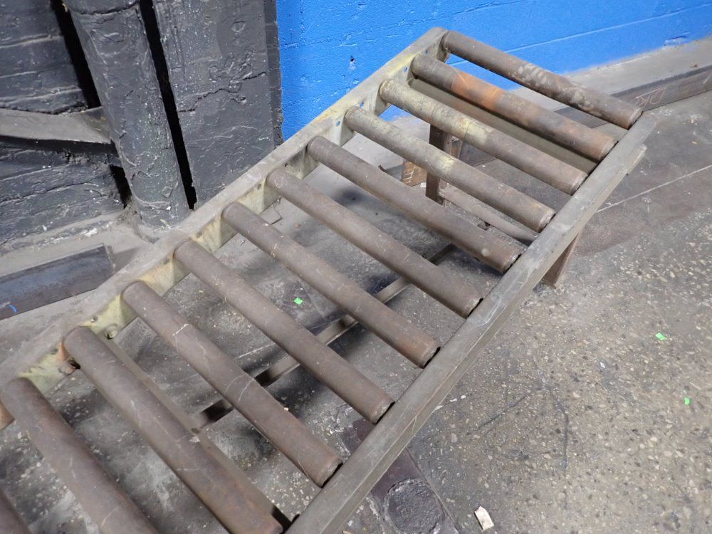 19"x115" Roller Conveyor