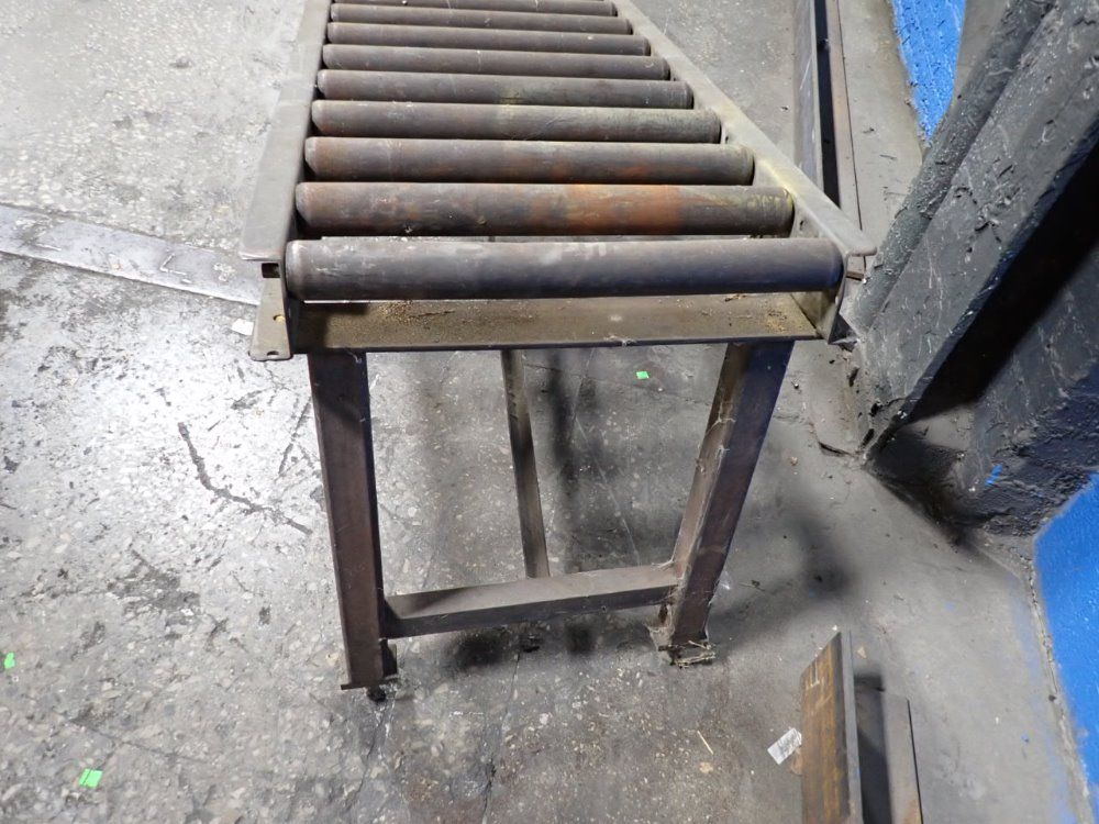 19"x115" Roller Conveyor