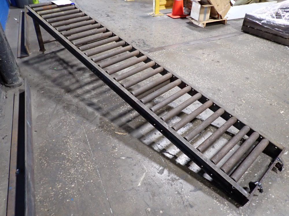 19"x115" Roller Conveyor