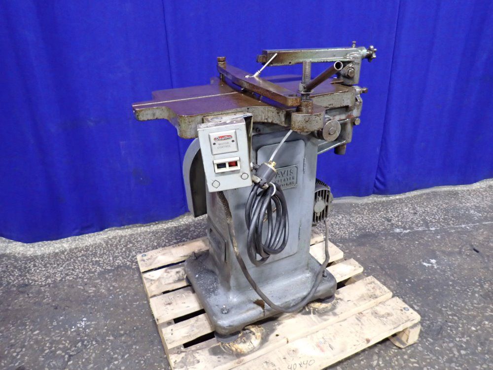 Davis 16" X 26" 4 Keyseater - 4