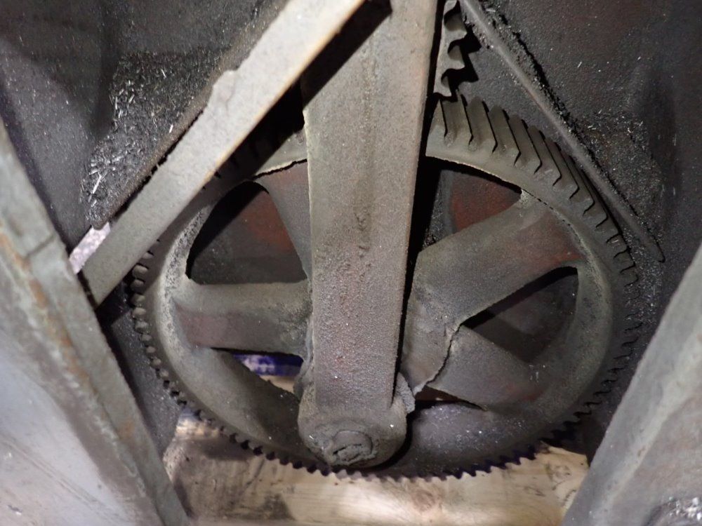 Davis 16" X 26" 4 Keyseater - 4