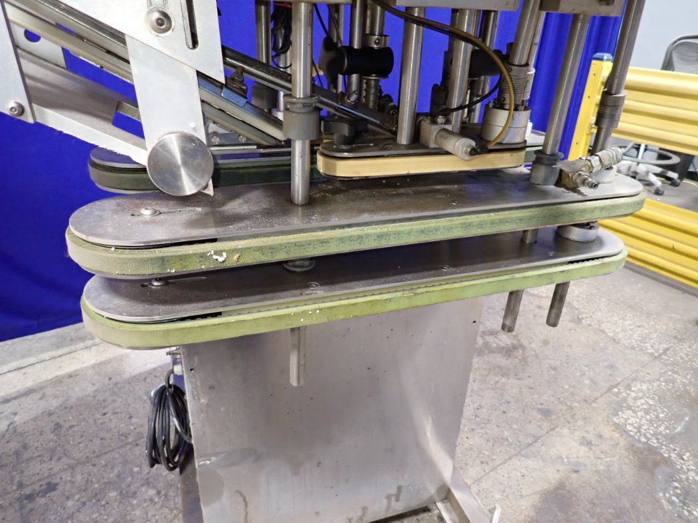 Inline Filling Systems Inline Filling Systems Capper