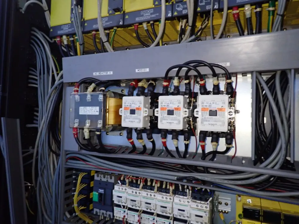 Hwacheon Machine Tool Cnc Lathe - T2-2t Ysmc