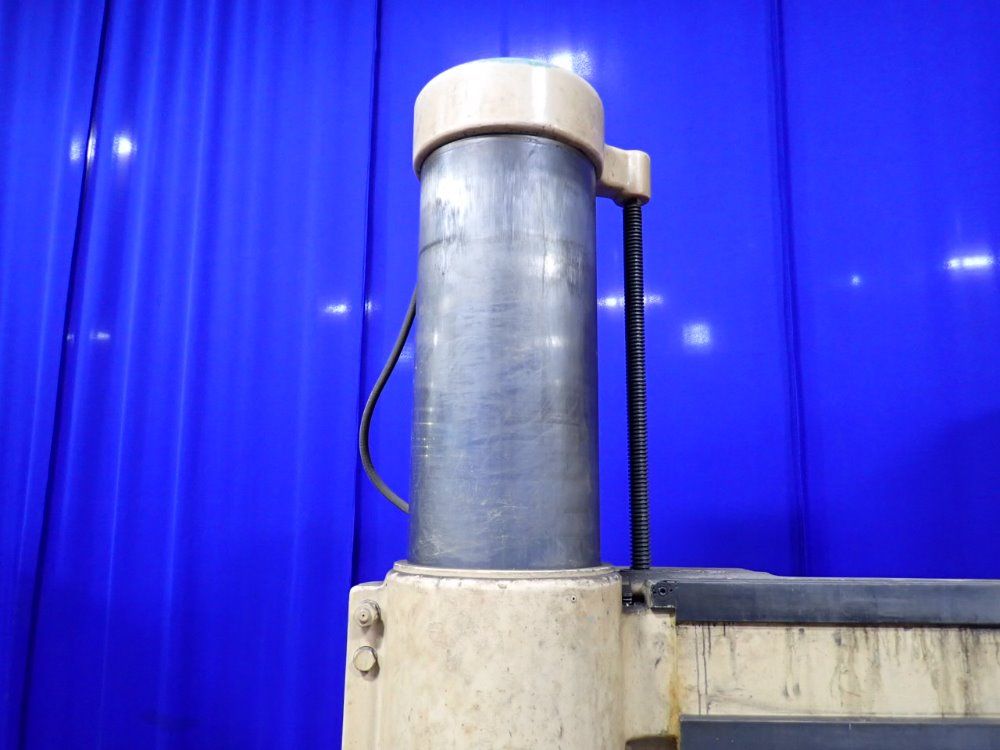 Ikeda 12" X 4'7" Radial Arm Drill