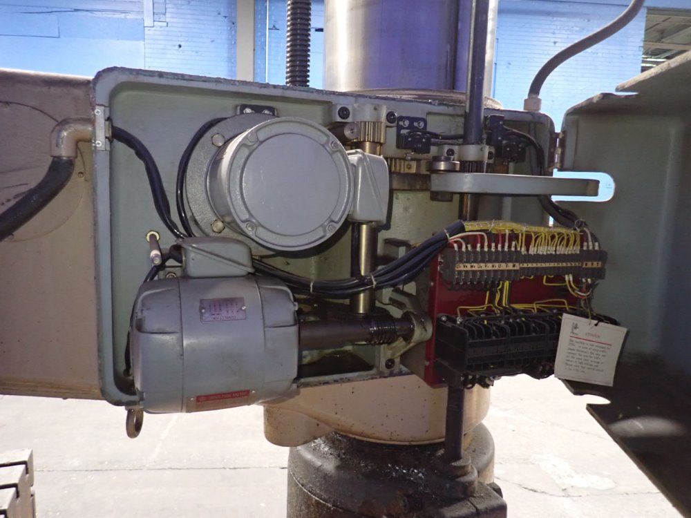 Ikeda 12" X 4'7" Radial Arm Drill