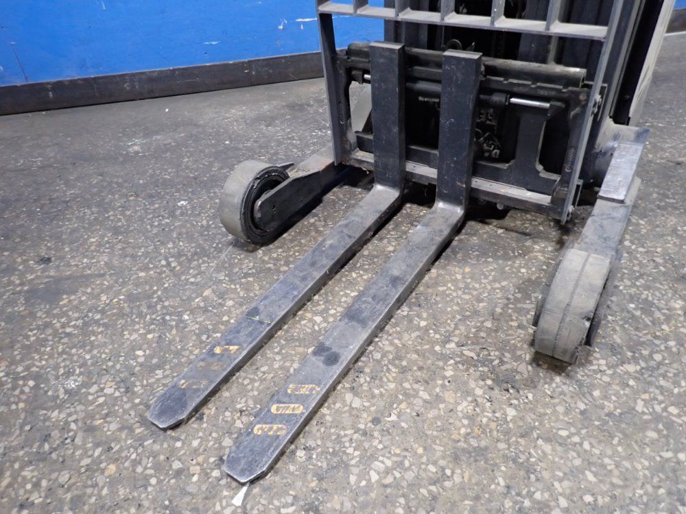 Crown Crown Shr 5500 Series Walk Behind Forklift