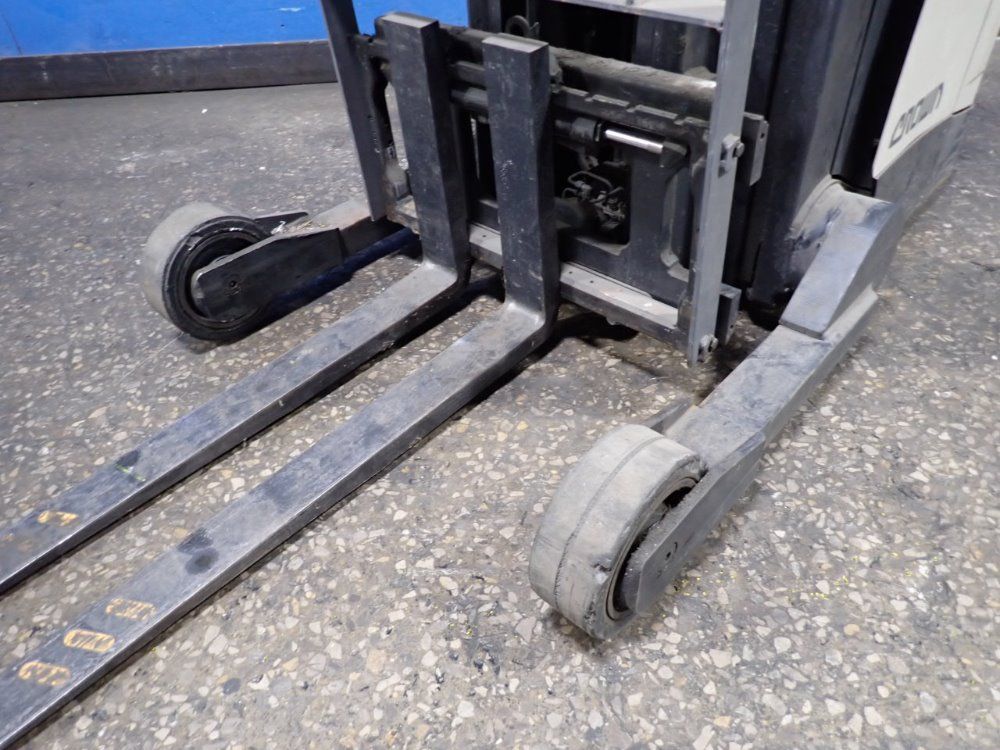 Crown Crown Shr 5500 Series Walk Behind Forklift