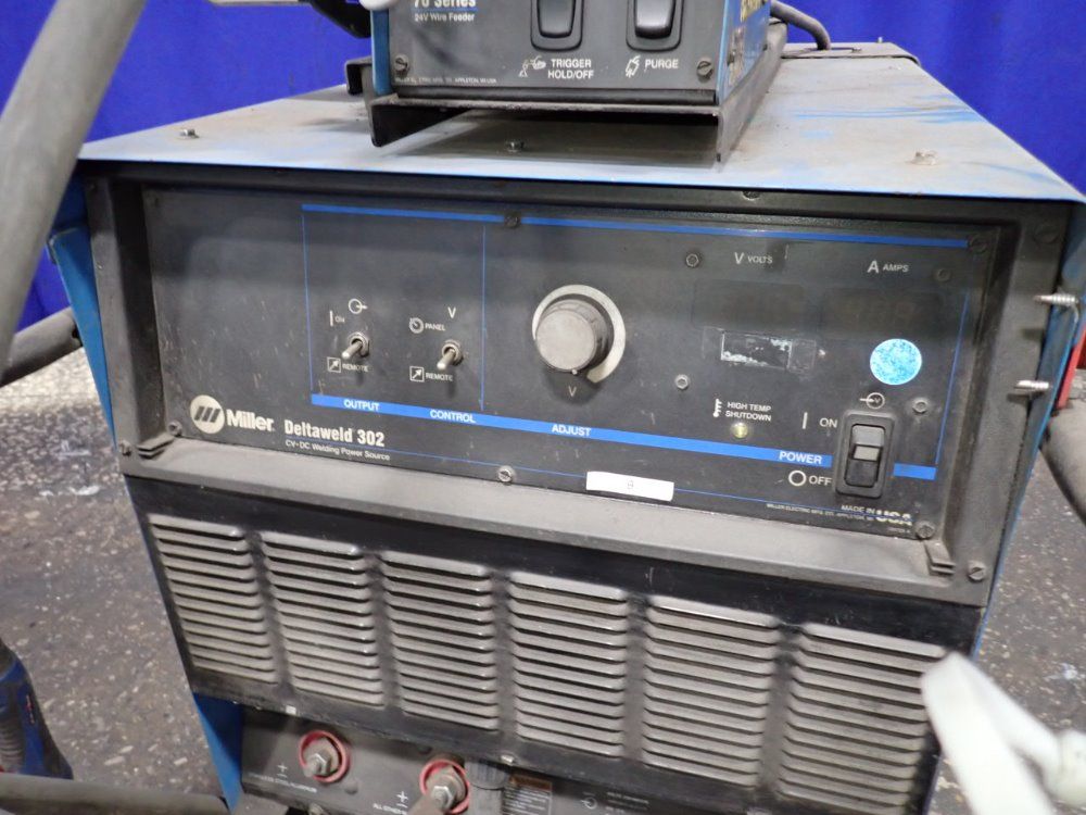 Miller Miller Deltaweld 302 Welder