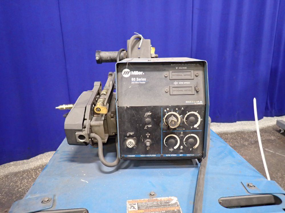 Miller Miller Deltaweld 452 Welder
