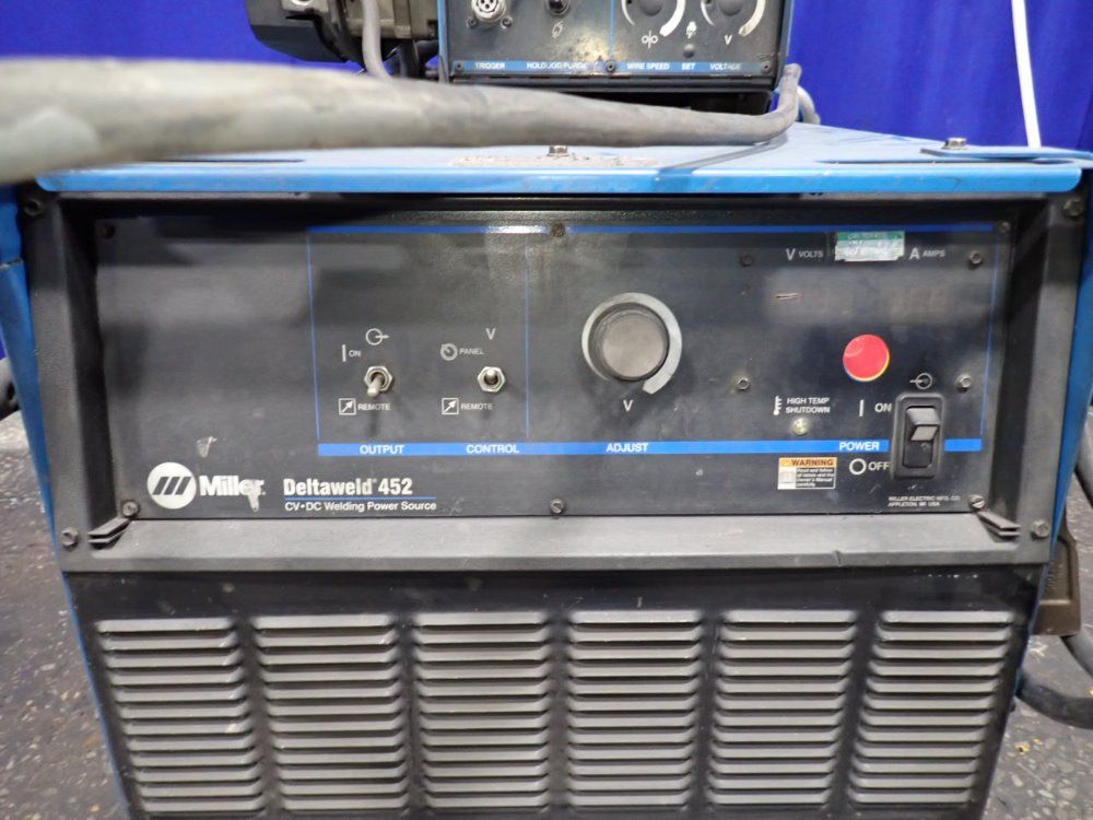 Miller Miller Deltaweld 452 Welder