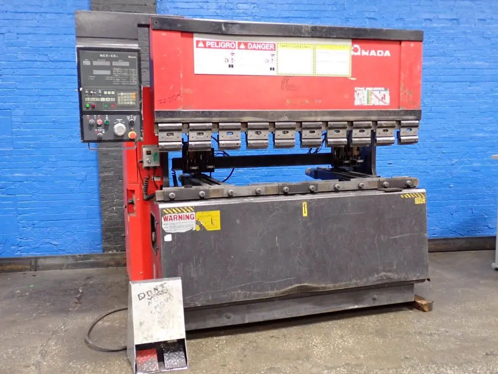 PRESS BRAKE