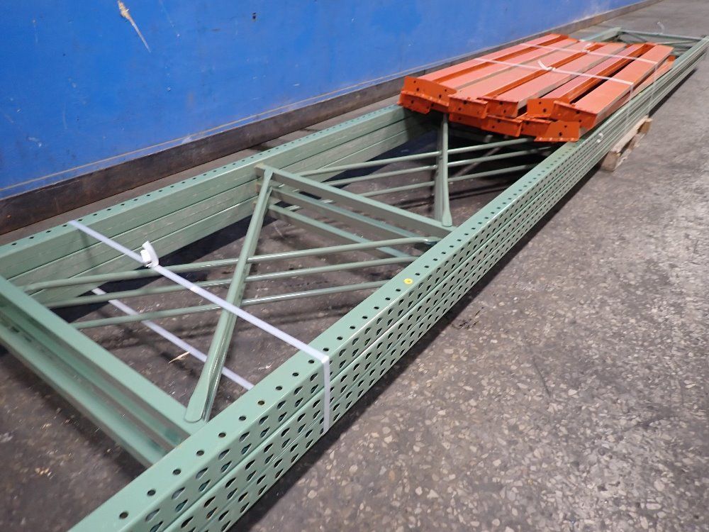 Interlake 42" X 300" Pallet Racking Lot - Tear Drop