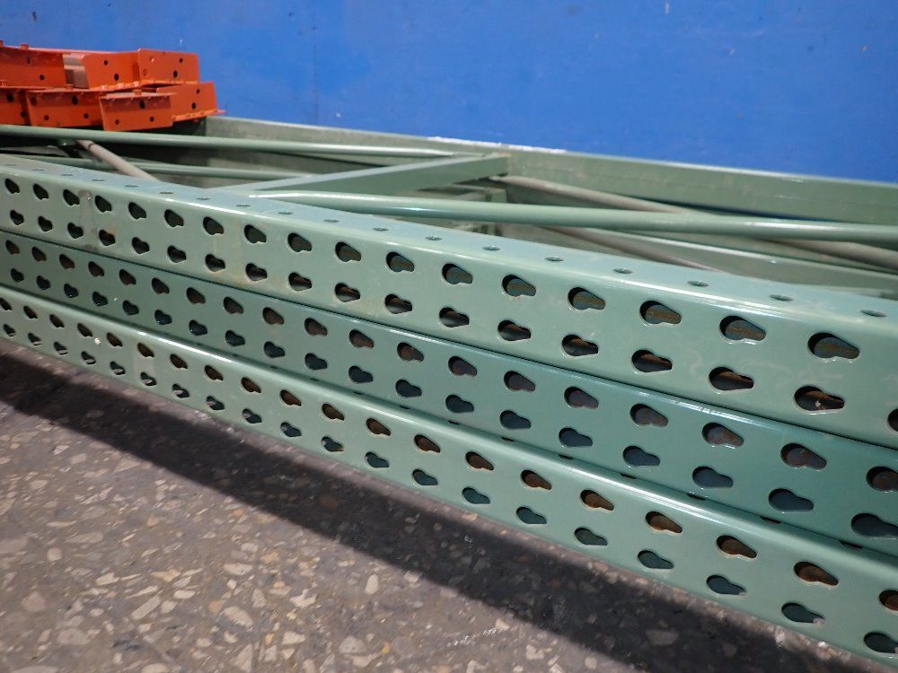 Interlake Pallet Racking Lot