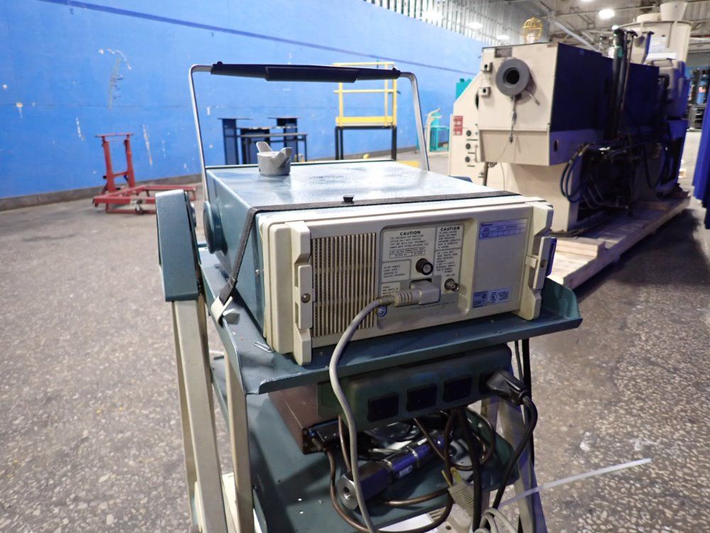 Tektronix Digital Storage Oscilloscope