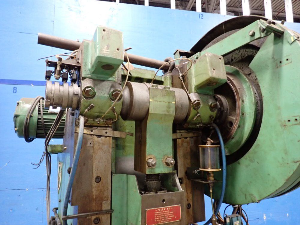 Vo Presses Obi Press