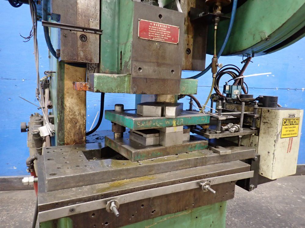 Vo Presses Obi Press