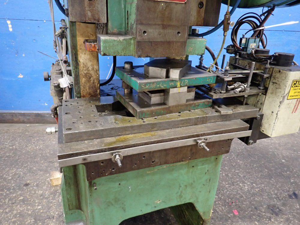 Vo Presses Obi Press