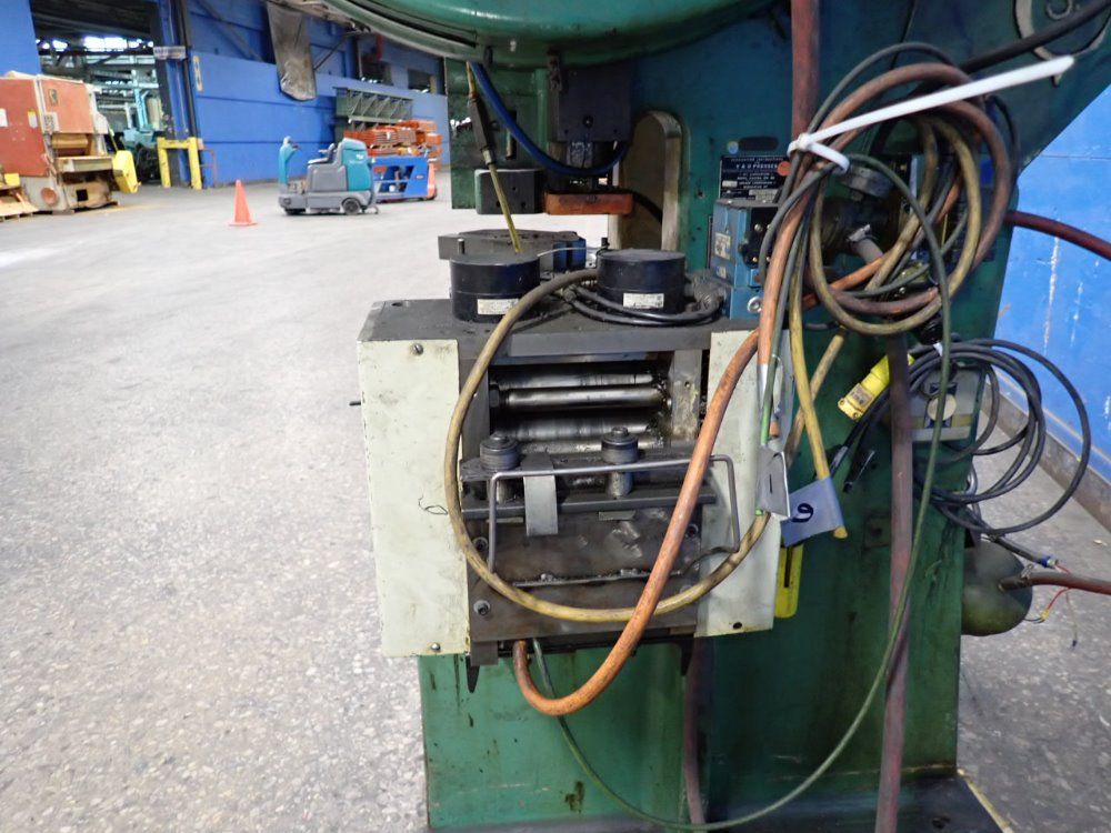 Vo Presses Obi Press