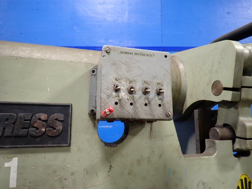 Accurpress Press Brake
