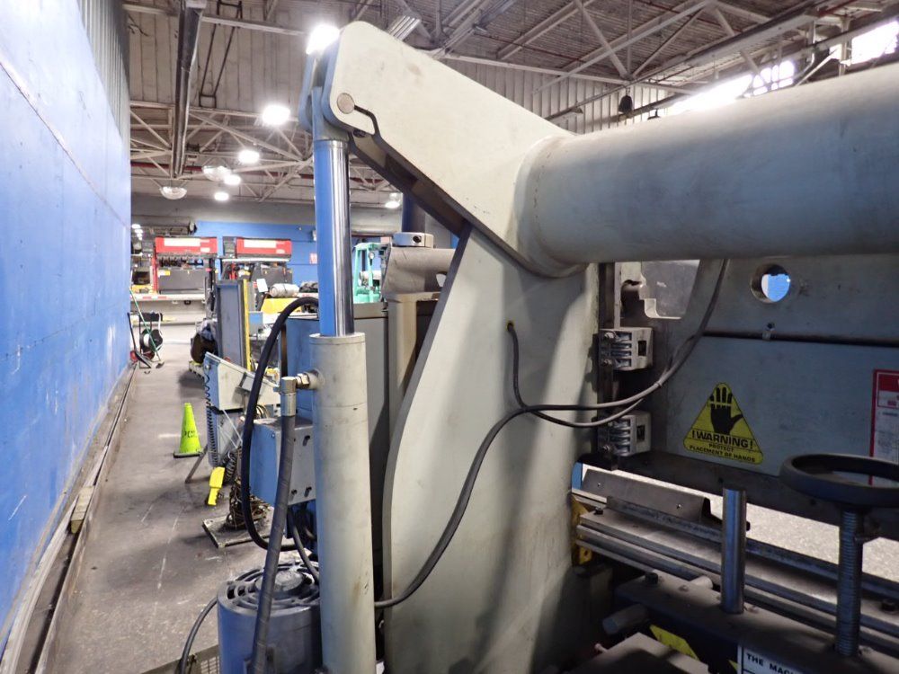Accurpress Press Brake